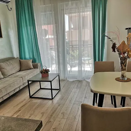 Apartments Tivat Exterior photo